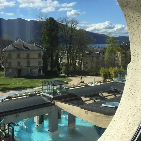Calme Avec Balcon Et Parking Au Coeur D'aix-les-bains Apartamento *